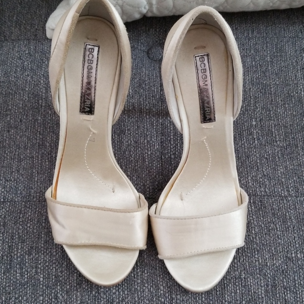BCBG MAX AZRIA heels